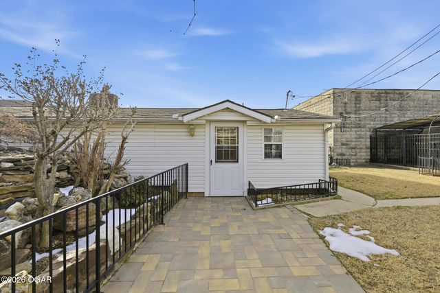1710 S Joplin Avenue, Joplin, MO 64804