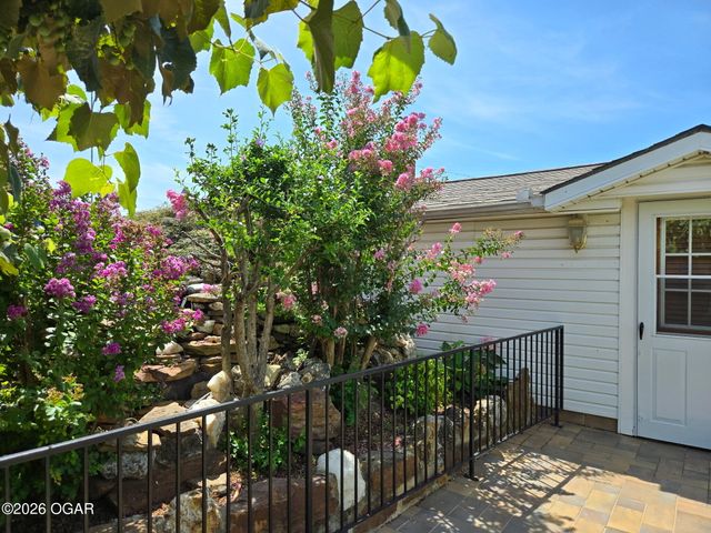 1710 S Joplin Avenue, Joplin, MO 64804