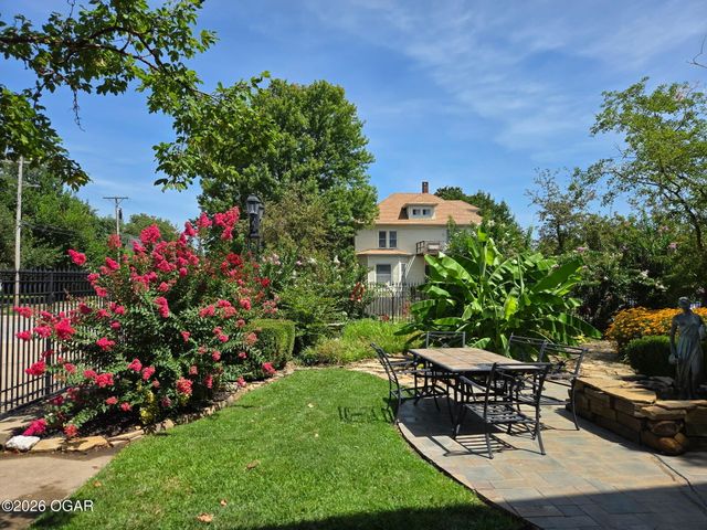 1710 S Joplin Avenue, Joplin, MO 64804