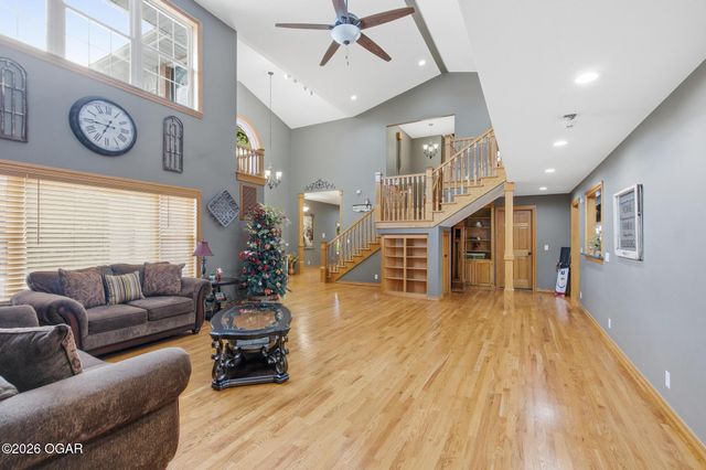 1710 S Joplin Avenue, Joplin, MO 64804