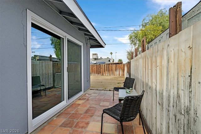 4516 East Flamingo Road, Las Vegas, NV 89121