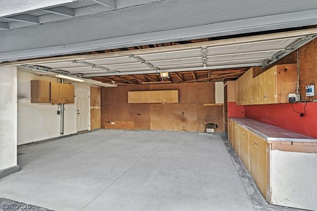 4516 East Flamingo Road, Las Vegas, NV 89121