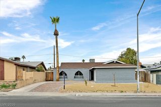 4516 East Flamingo Road, Las Vegas, NV 89121
