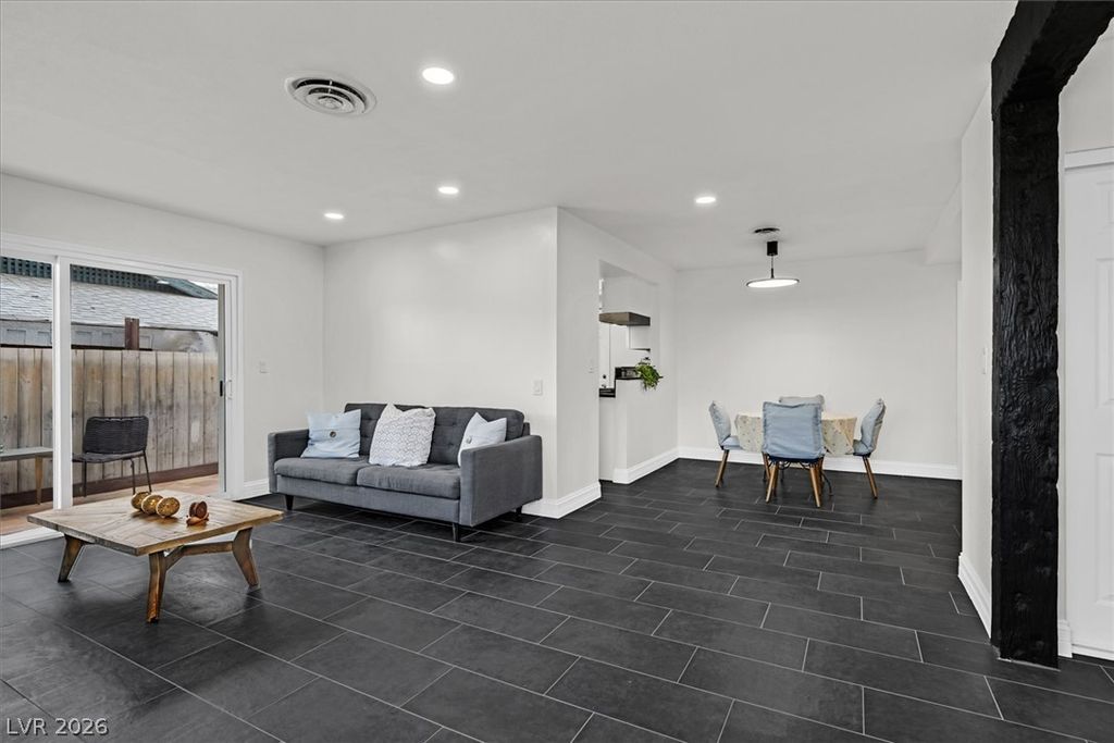4516 East Flamingo Road, Las Vegas, NV 89121 — photo 5