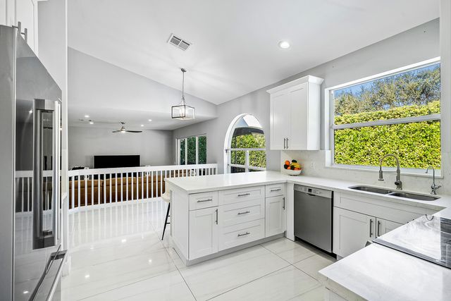 19706 Dinner Key Drive, Boca Raton, FL 33498