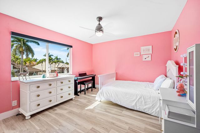 19706 Dinner Key Drive, Boca Raton, FL 33498