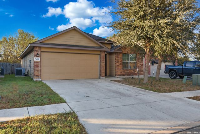 5610 Medina Farm, San Antonio, TX 78222