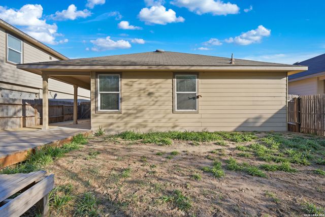 5610 Medina Farm, San Antonio, TX 78222