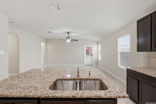 5610 Medina Farm, San Antonio, TX 78222