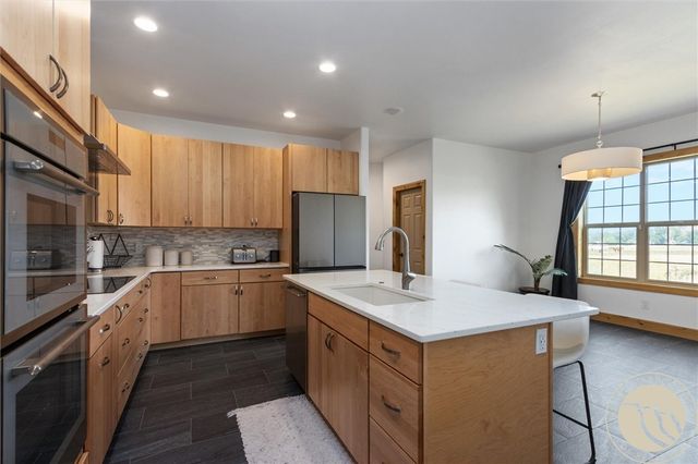 505 El Molino St, Billings, MT 59101