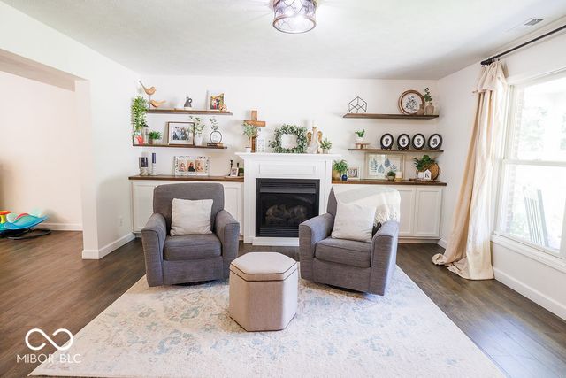1162 W Thornridge Way, Spencer, IN 47460