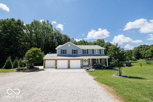 1162 W Thornridge Way, Spencer, IN 47460