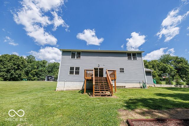 1162 W Thornridge Way, Spencer, IN 47460