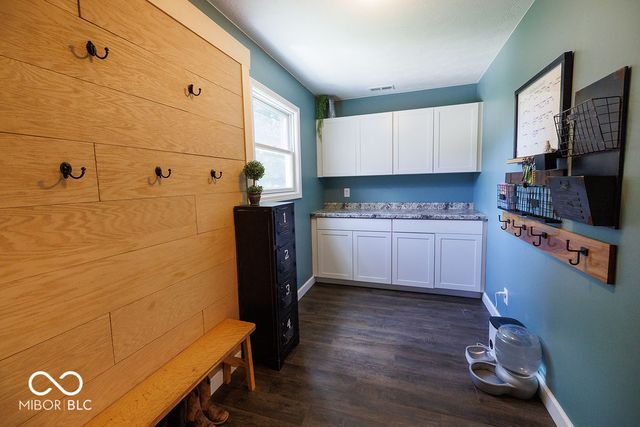 1162 W Thornridge Way, Spencer, IN 47460