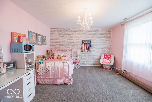 1162 W Thornridge Way, Spencer, IN 47460