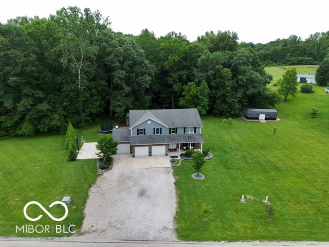 1162 W Thornridge Way, Spencer, IN 47460
