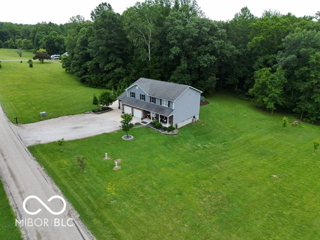 1162 W Thornridge Way, Spencer, IN 47460