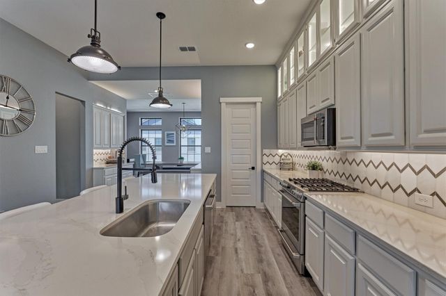 35 Amerson Bay Way, The Woodlands, TX 77380