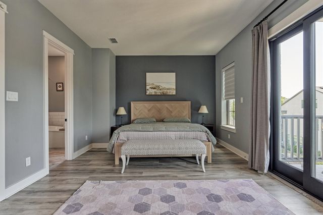 35 Amerson Bay Way, The Woodlands, TX 77380