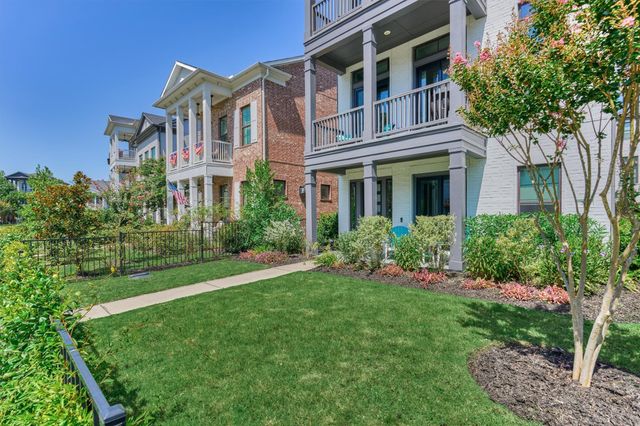35 Amerson Bay Way, The Woodlands, TX 77380
