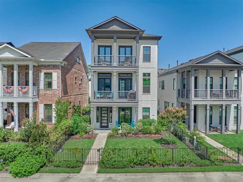 35 Amerson Bay Way, The Woodlands, TX 77380