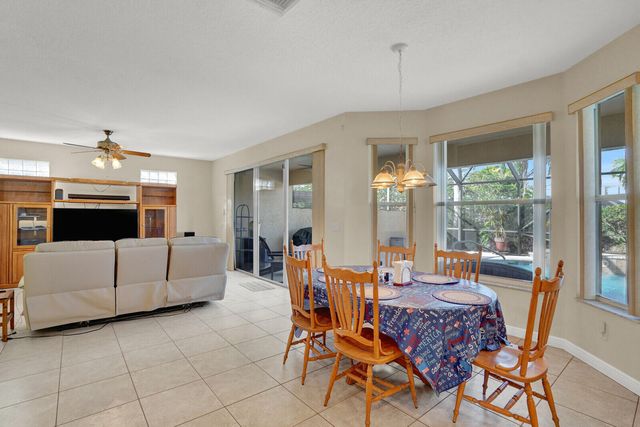 7541 Downwinds Lane, Lake Worth, FL 33467
