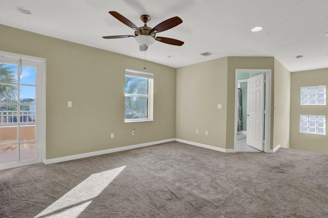 7541 Downwinds Lane, Lake Worth, FL 33467