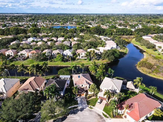 7541 Downwinds Lane, Lake Worth, FL 33467