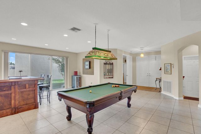 7541 Downwinds Lane, Lake Worth, FL 33467