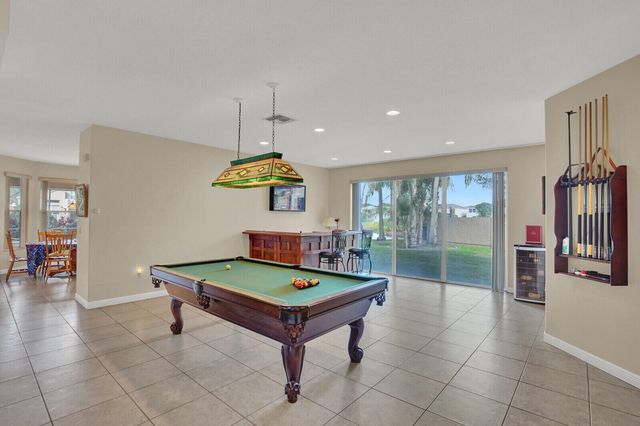 7541 Downwinds Lane, Lake Worth, FL 33467