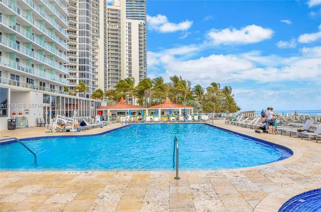 19201 Collins Avenue 1117, Sunny Isles Beach, FL 33160