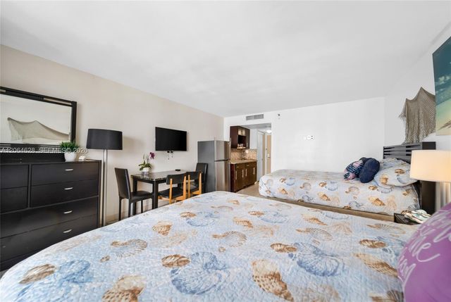 19201 Collins Avenue 1117, Sunny Isles Beach, FL 33160