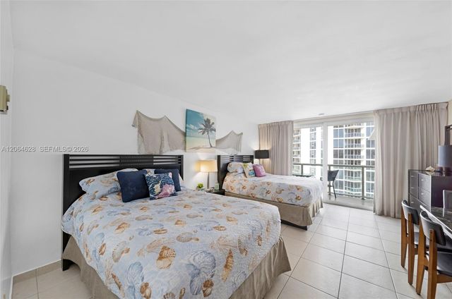 19201 Collins Avenue 1117, Sunny Isles Beach, FL 33160