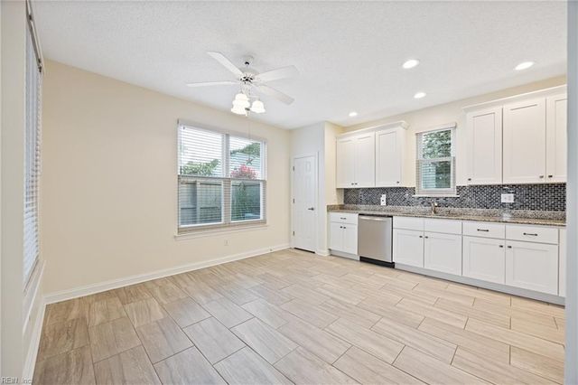 2337 Cape Arbor DR, Virginia Beach, VA 23451