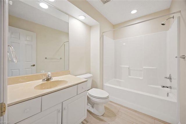 2337 Cape Arbor DR, Virginia Beach, VA 23451