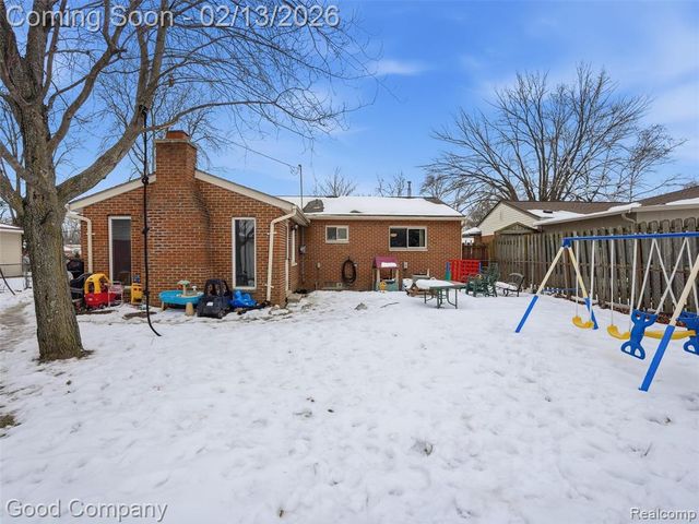 20857 Shoreview Street, Clinton Township, MI 48035