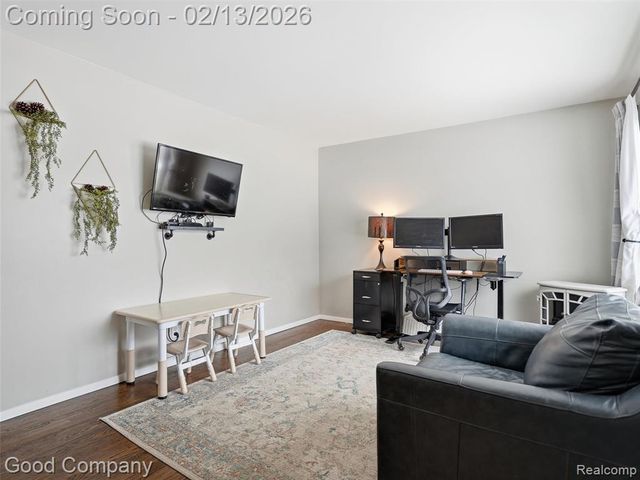 20857 Shoreview Street, Clinton Township, MI 48035