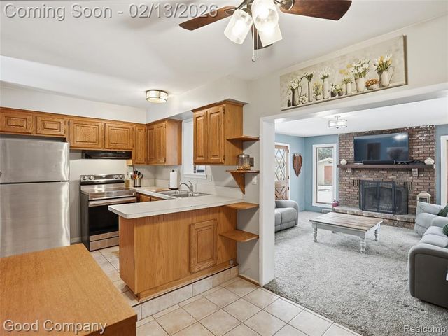 20857 Shoreview Street, Clinton Township, MI 48035