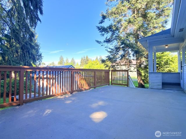 612 S 160th Street, Burien, WA 98148