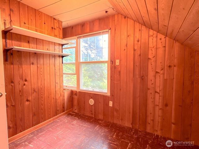 612 S 160th Street, Burien, WA 98148