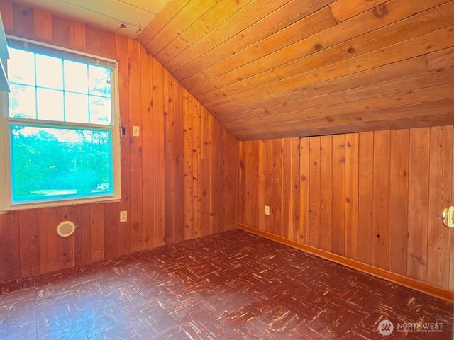 612 S 160th Street, Burien, WA 98148