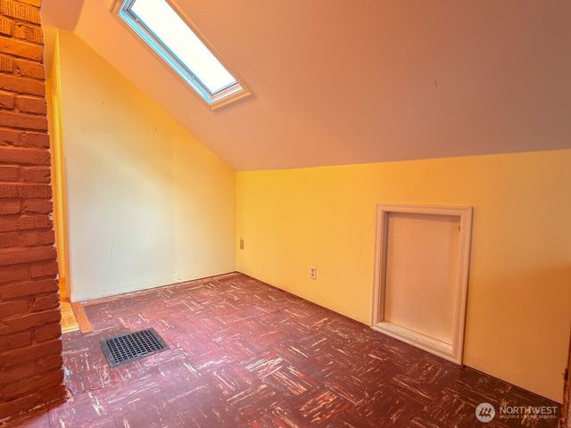 612 S 160th Street, Burien, WA 98148