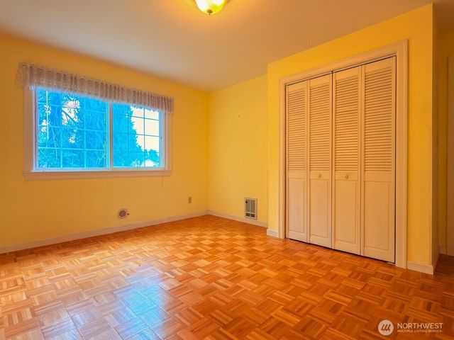 612 S 160th Street, Burien, WA 98148