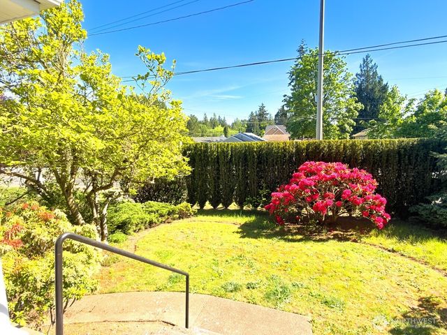 612 S 160th Street, Burien, WA 98148