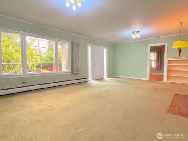 612 S 160th Street, Burien, WA 98148