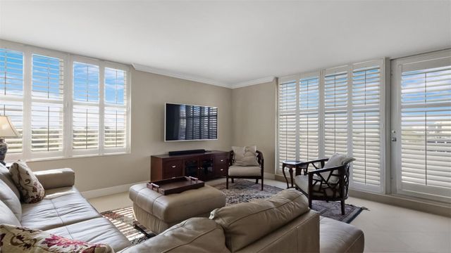 888 Intracoastal Drive 6F, Fort Lauderdale, FL 33304