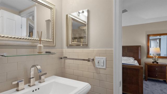 888 Intracoastal Drive 6F, Fort Lauderdale, FL 33304