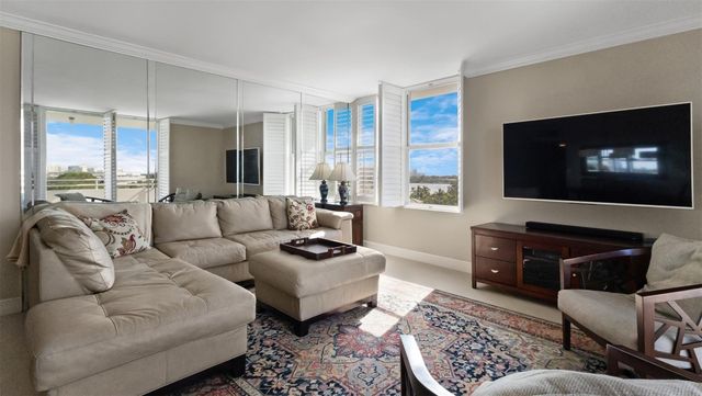 888 Intracoastal Drive 6F, Fort Lauderdale, FL 33304