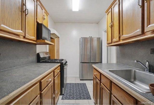 1029 Wheeler Avenue, Bronx, NY 10472