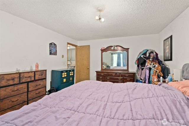 5709 20th Avenue SE, Lacey, WA 98503